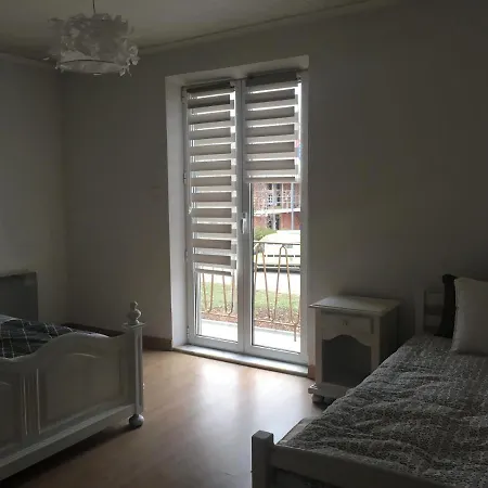 Casa Lola * أوبيرني